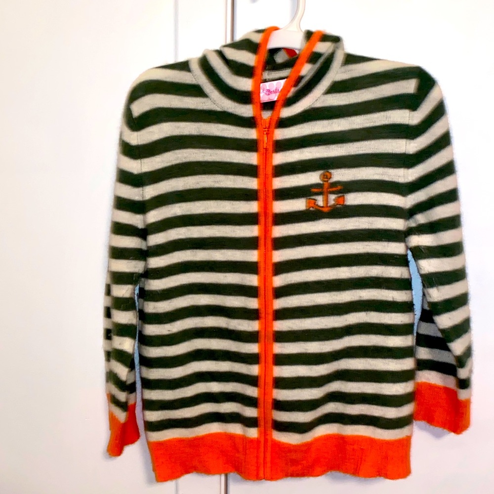 Super Cute Sweater Hoodie Size XL